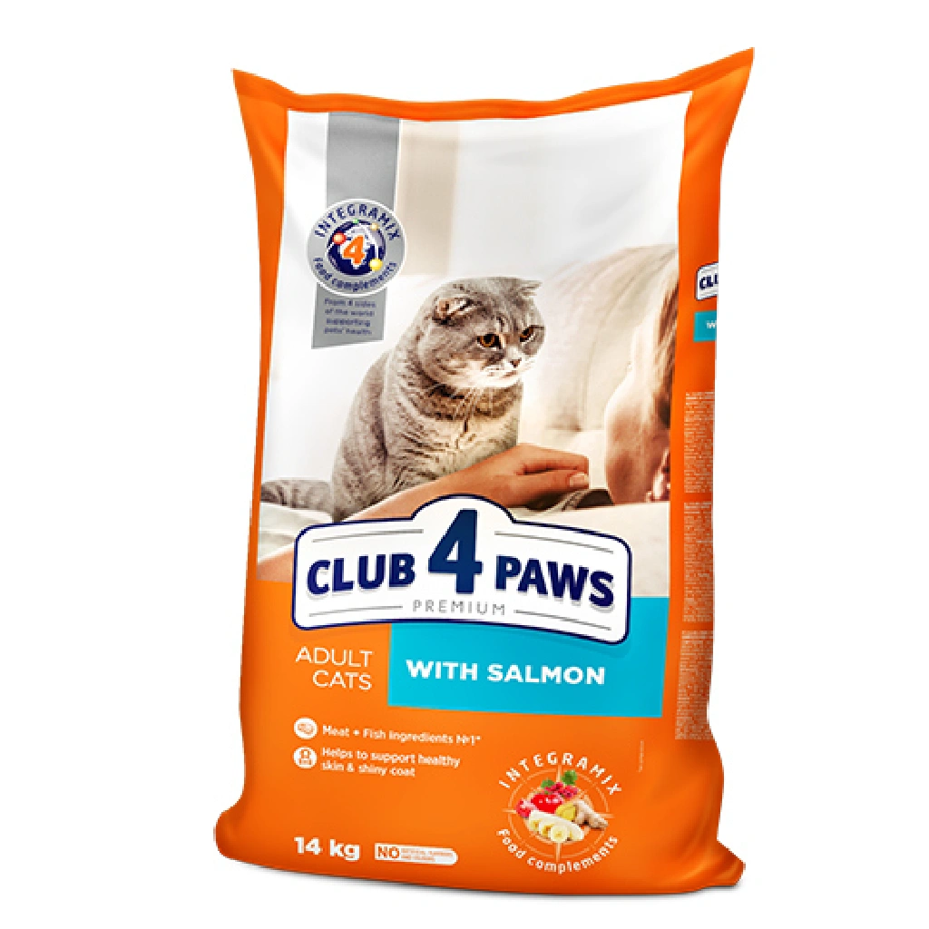 CLUB 4 PAWS PREMIUM for adult cats WITH SALMON 14 Kg